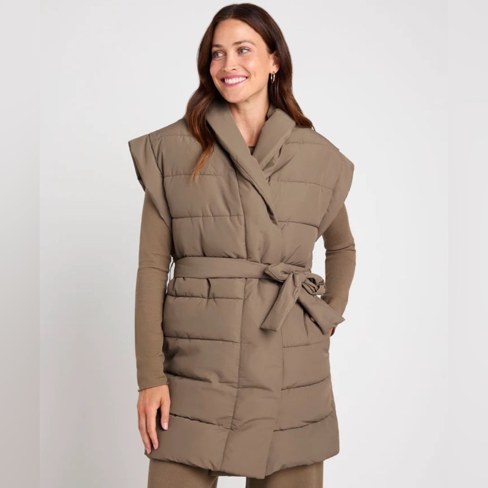 SPLENDID x @Cellajaneblog Long Puffer Vest in Toast size Small